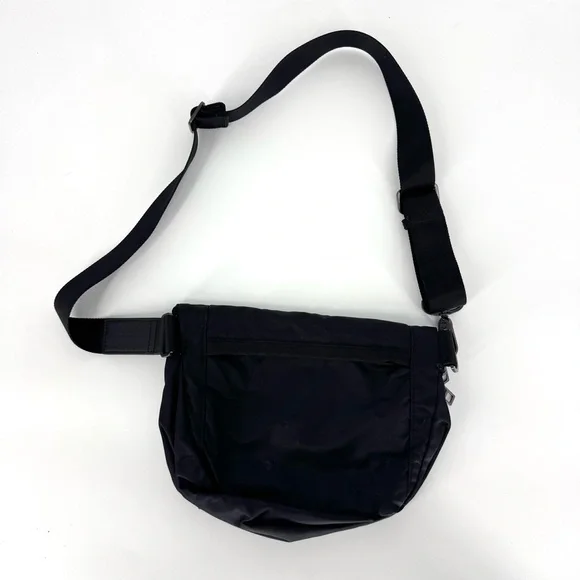 lululemon athletica Festival Crossbody Black Nylon Bag OS - Picture 4 of 10